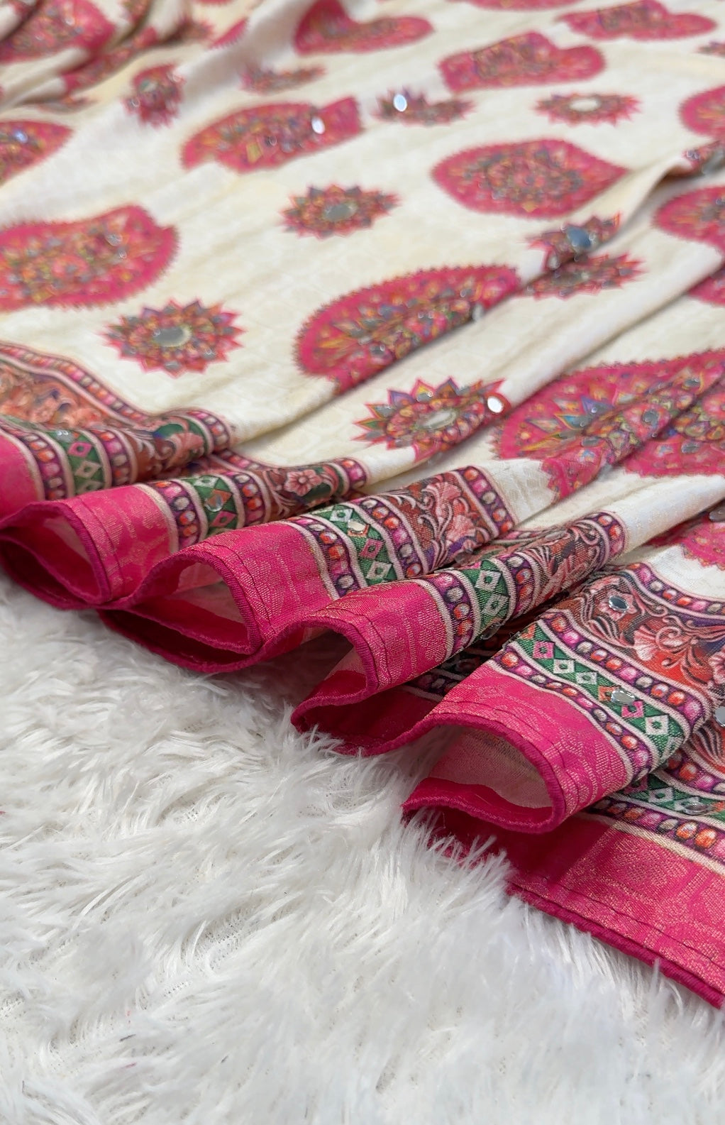 Ivory Elegance Saree with Multicolor Mandala Prints