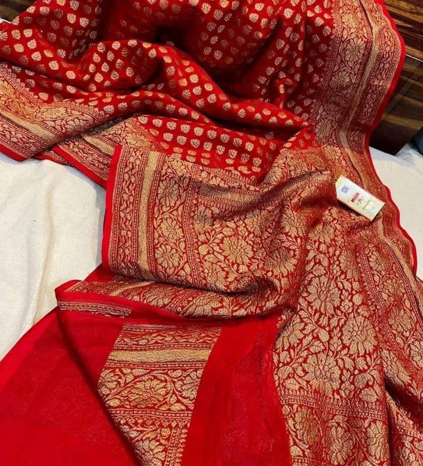 RICH ZARI WOOVEN PALLU PAIRS WITH FANCY SAREE