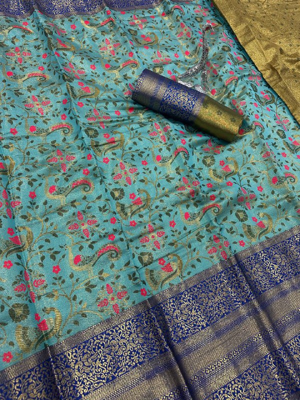 Surreptitious Pure Kanjivaram Silk Saree With Prodigal Blouse Piece