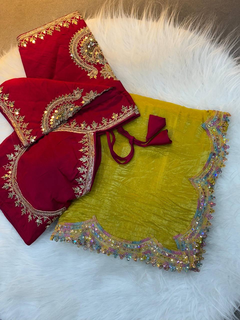 Beautiful Gold Crush Two Tone Shining Party Wear Saree