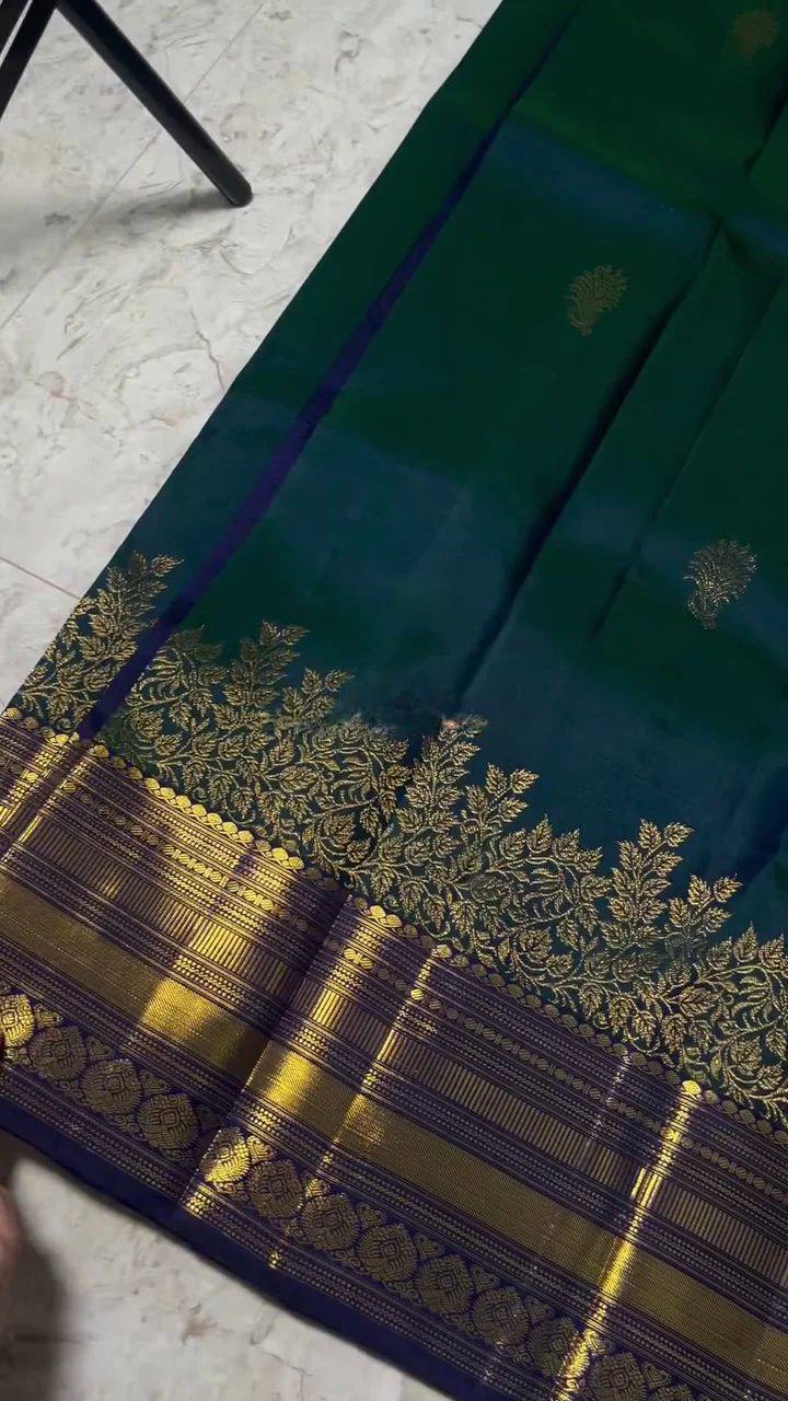 Blue Premium Kanijivaram  Soft Silk Sarees with Copper zari jaal having rich zari woven pallu and paired with Plain running Blouse