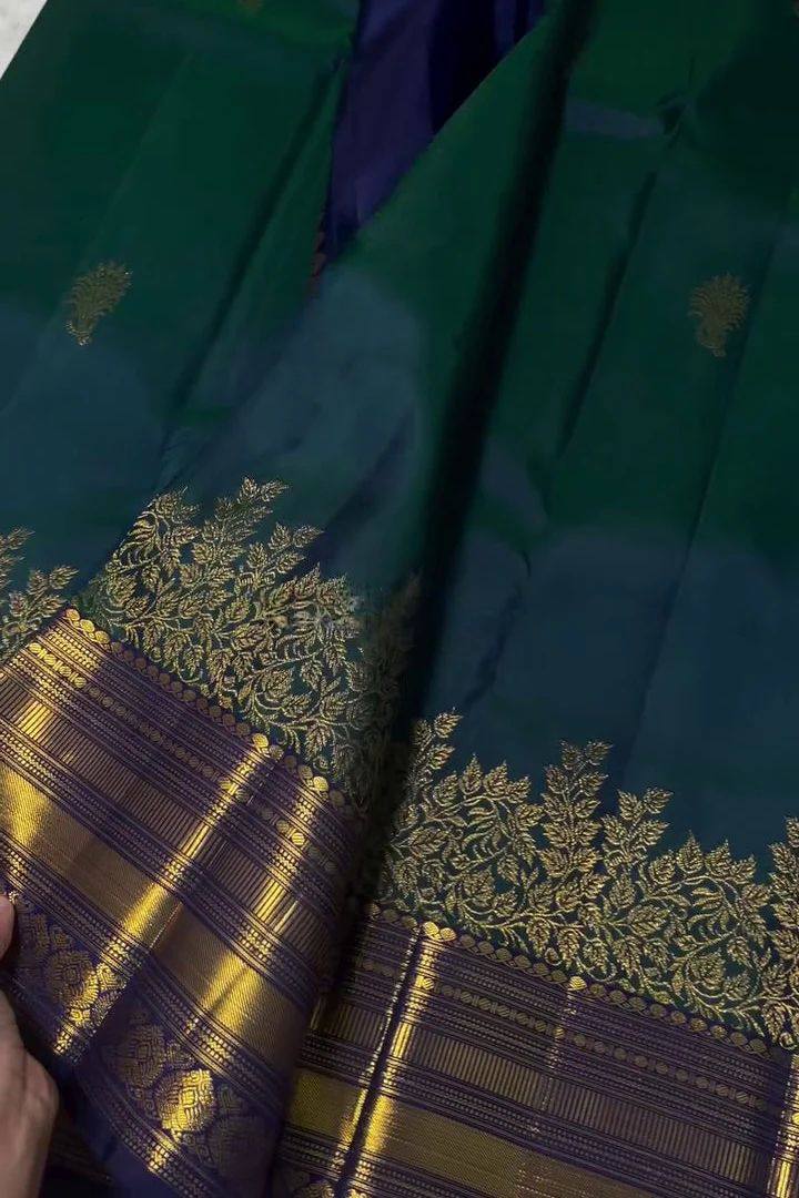 Blue Premium Kanijivaram  Soft Silk Sarees with Copper zari jaal having rich zari woven pallu and paired with Plain running Blouse