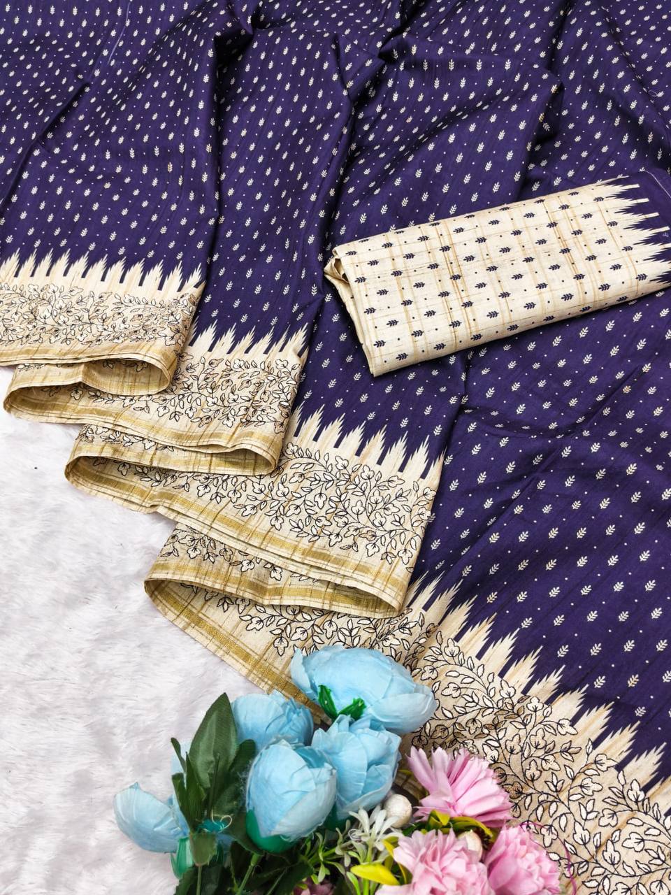 Women's Designer Premium Banarasi Soft Silk Saree