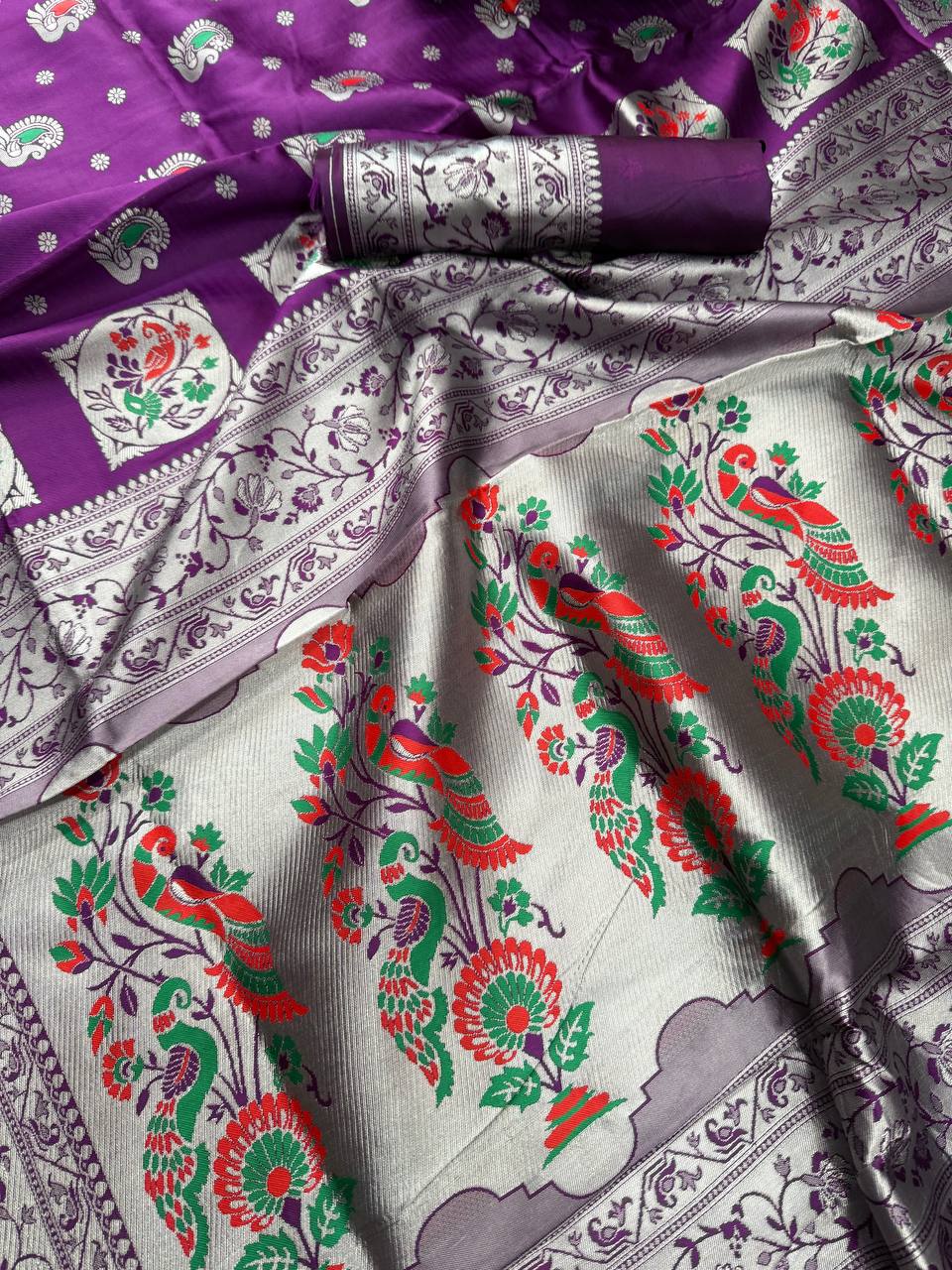 Paithani  purpul Silk Saree With Zari Weaving Work Indian Paithani Saree