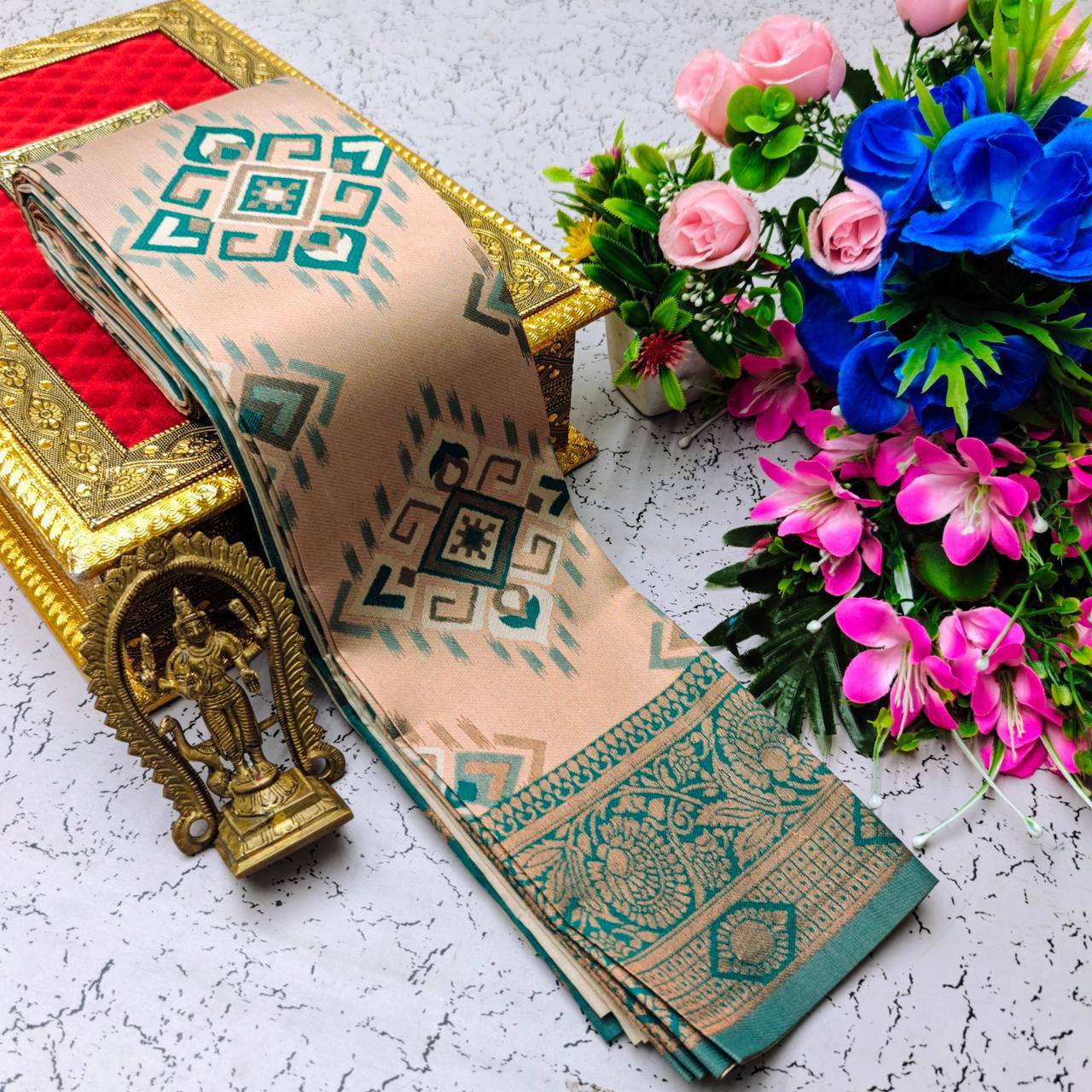 SOFT AND PURE BANARASI SILK WITH FLOWERS AND MINA GOLD SAREE DESIGN - LIGHT SALMON PINK