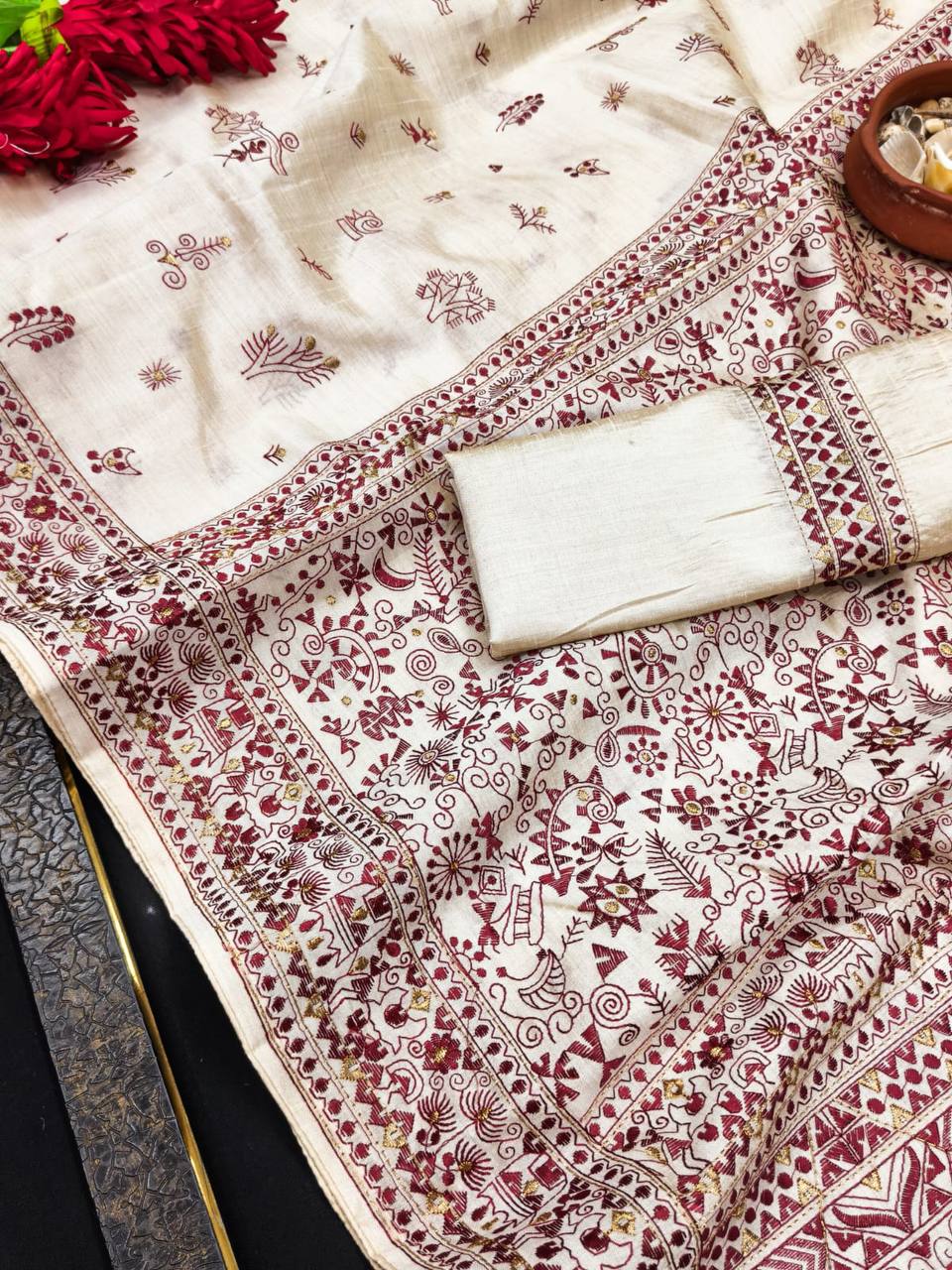 Mesmeric Embroidery Work Tussar Silk Saree With Classic Blouse Piece