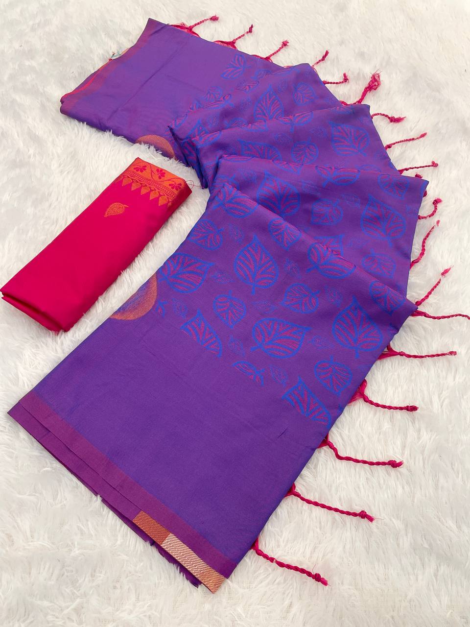 *✨ Elegant Two-Tone purple Banarasi Handloom Silk Saree ✨*