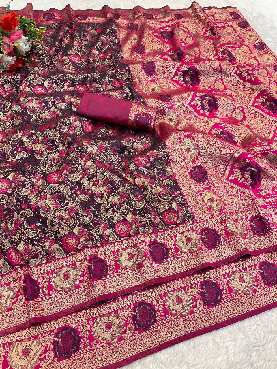 Staring Soft Banarasi Silk Saree With Groovy Blouse Piece