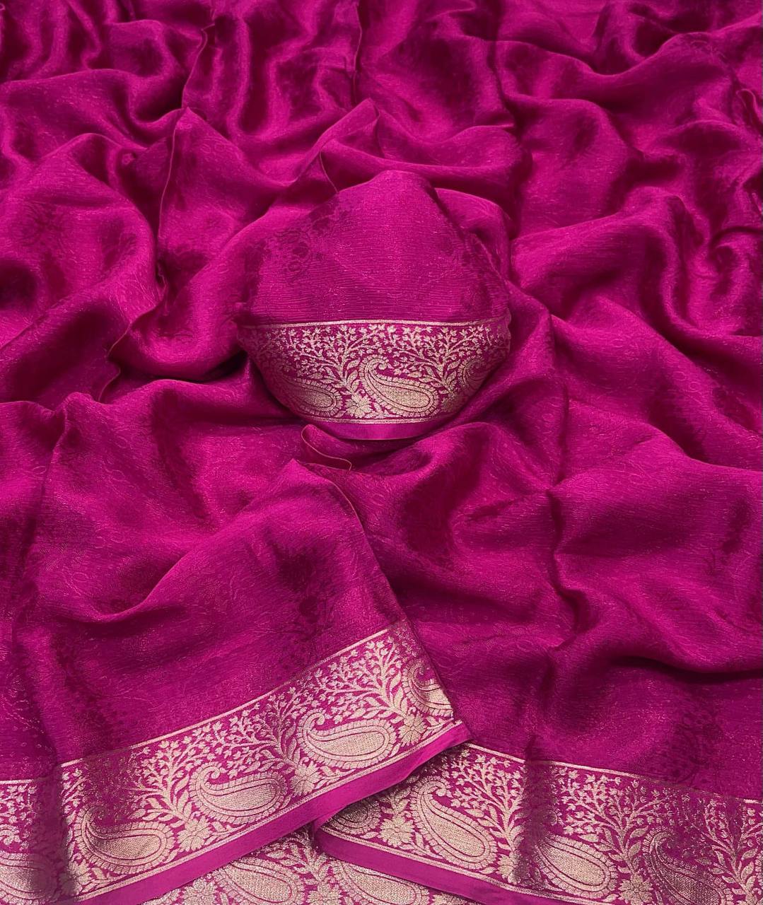 Viscose Chinon with Elegant All-Over Weaving Pattern Ready To Wear Saree