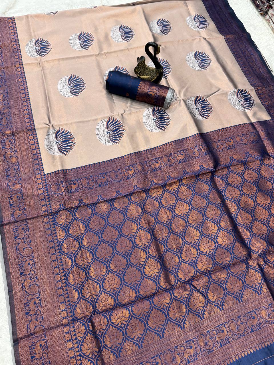 Inspiring Beige and Blue Soft Silk Saree With Murmurous Blouse Piece