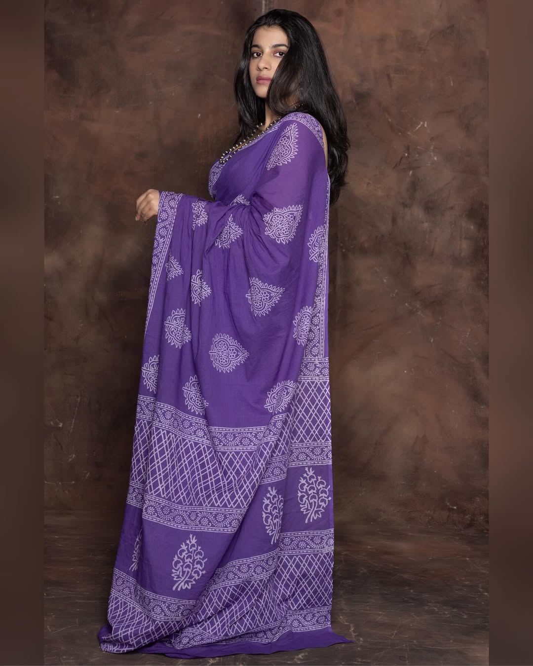 Redolent 1 Minute Ready To Wear Purple Mul Cotton Digital Printed Saree With Pocket
