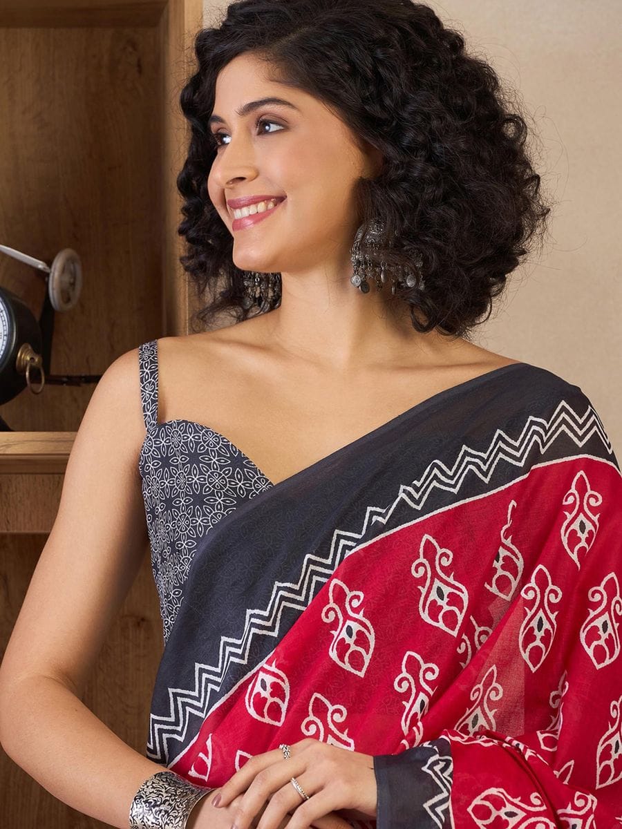 New One Minute Ready To Wear Pure Soft Mul Cotton Silk Parrot Saree With Pocket Along With Running Unstiched Blouse Piece