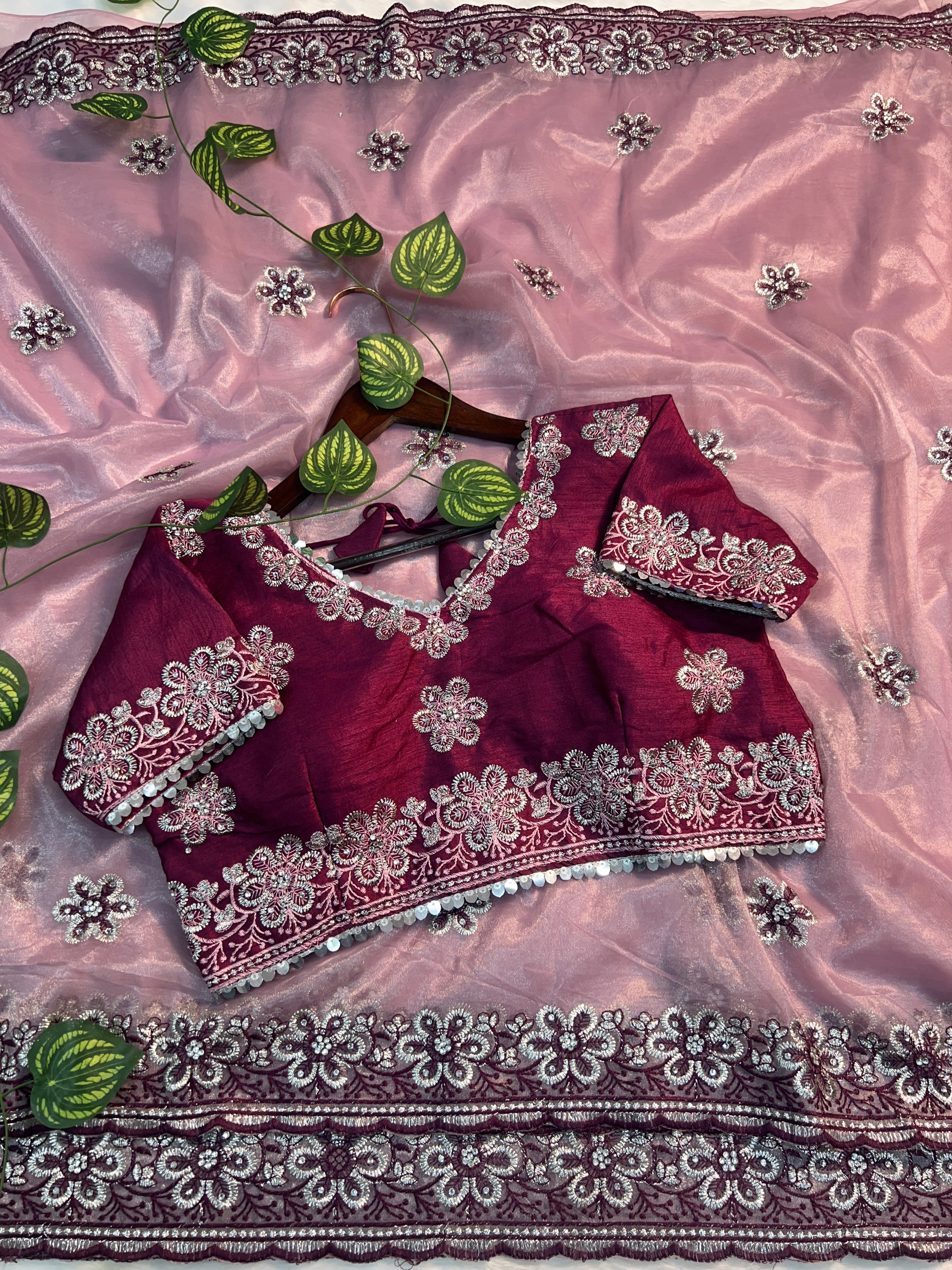 beautiful Designers party wear soft silk fabric On Beautiful border Embroidery work Saree