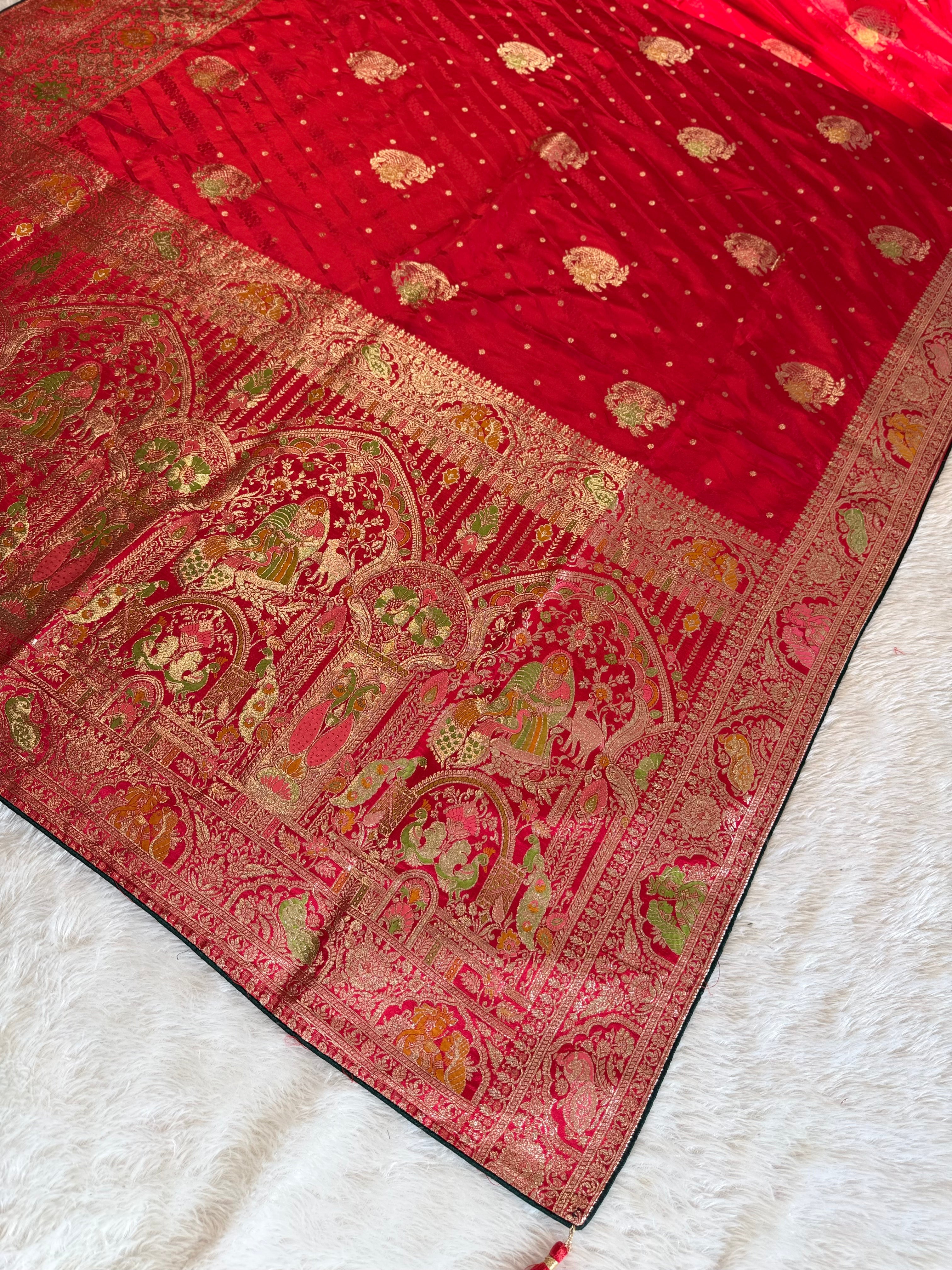 Ethnic Queen Designer Red  Saree with Rich Pallu and Classic Cultural Grace