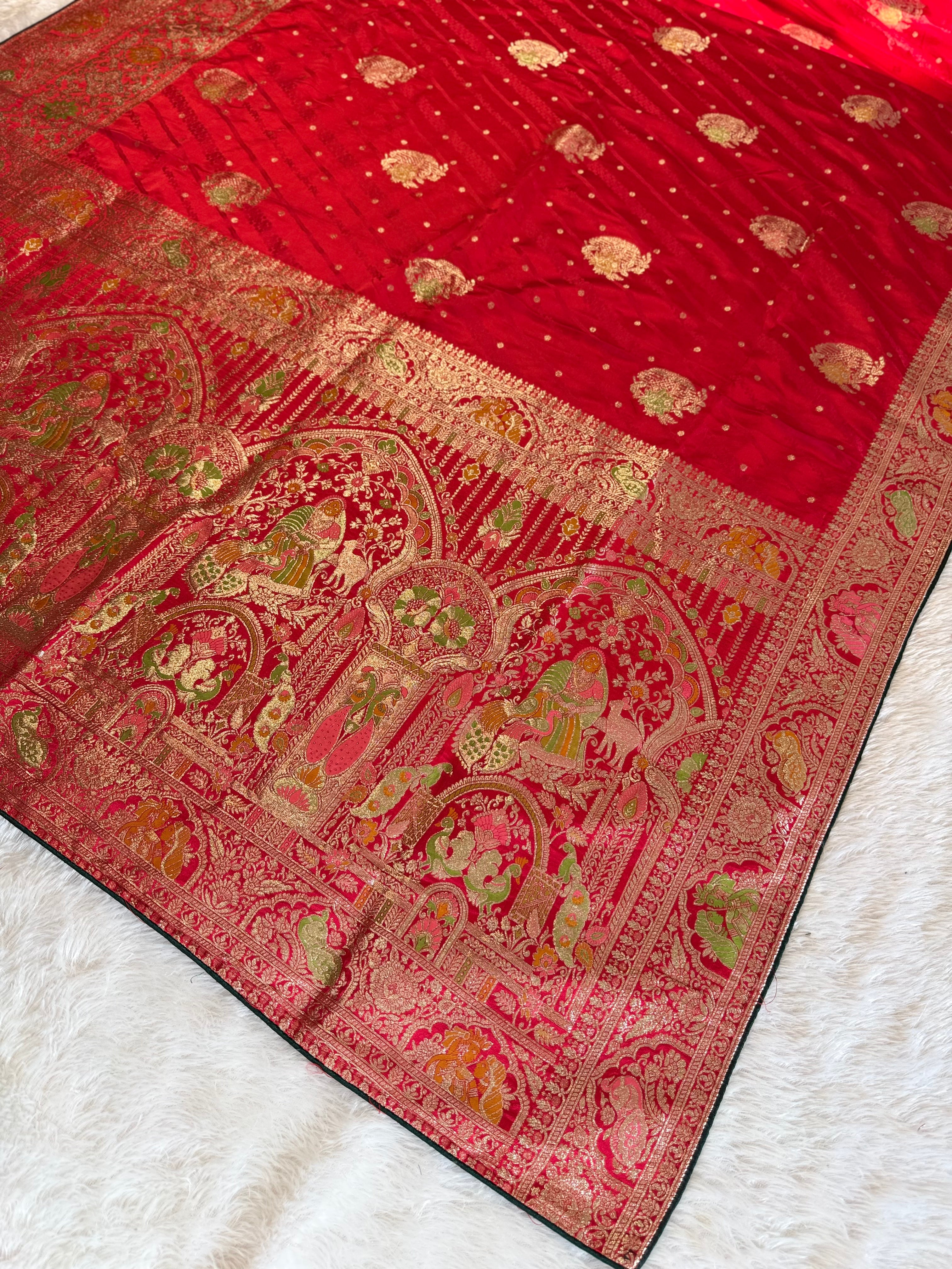 Ethnic Queen Designer Red  Saree with Rich Pallu and Classic Cultural Grace