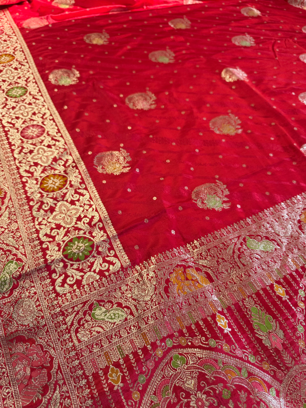 Ethnic Queen Designer Saree with Rich Pallu and Classic Cultural Grace