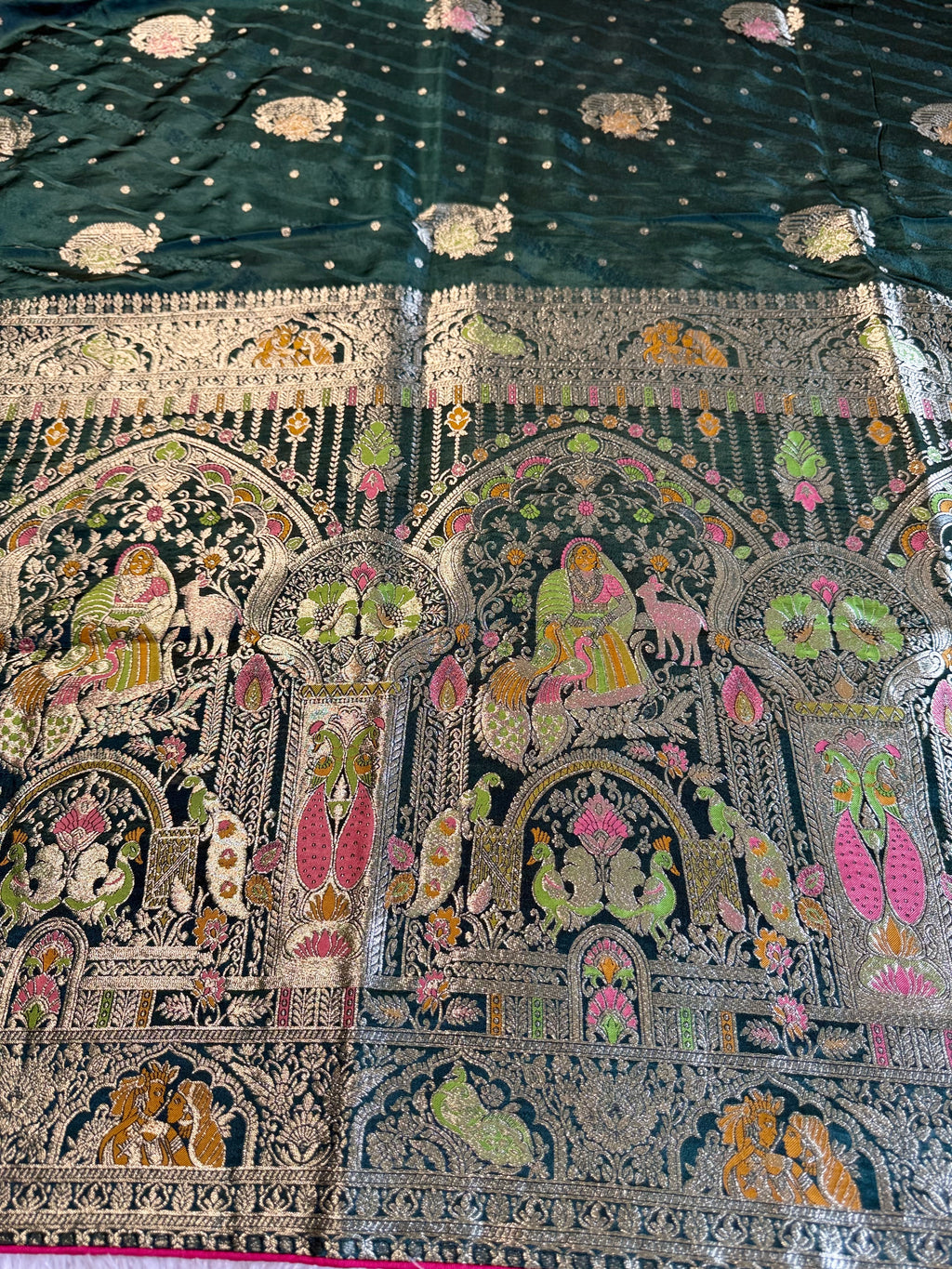 Ethnic Queen Designer Saree with Rich Pallu and Classic Cultural Grace