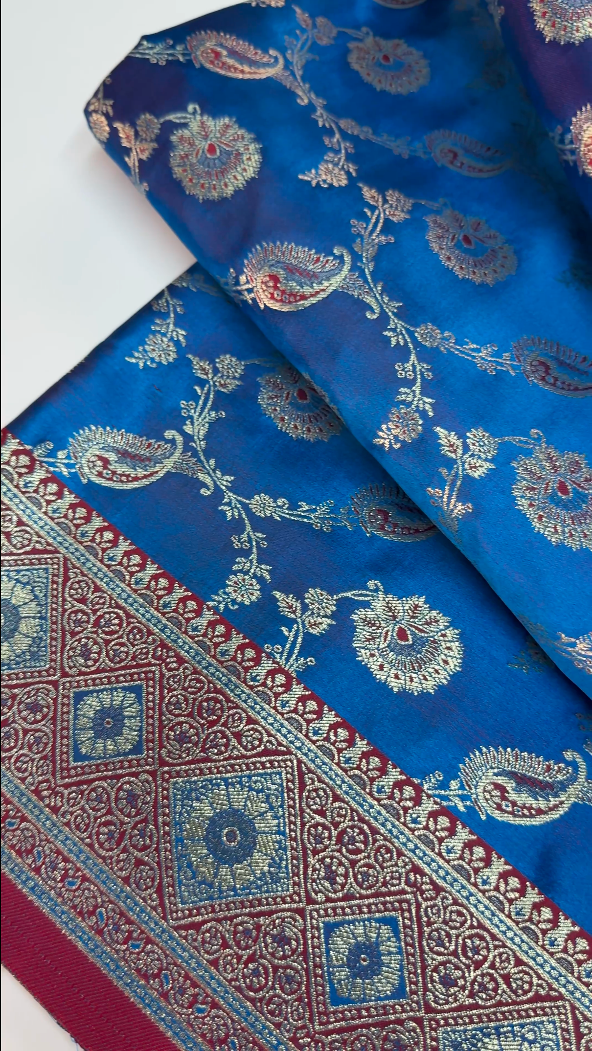 Peacock Blue Banarasi: A Symphony of Zari and Silk