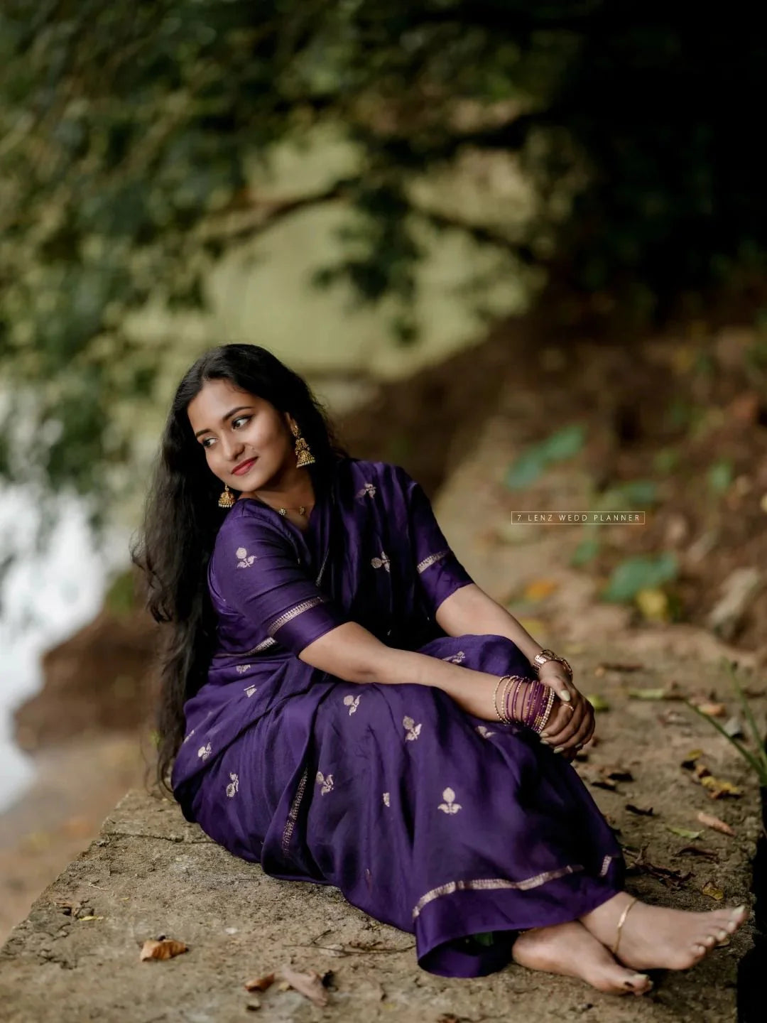Purple Pure Soft Viscose Silk Jacquard n Satin Border Fancy Designer Saree With Blouse Piece