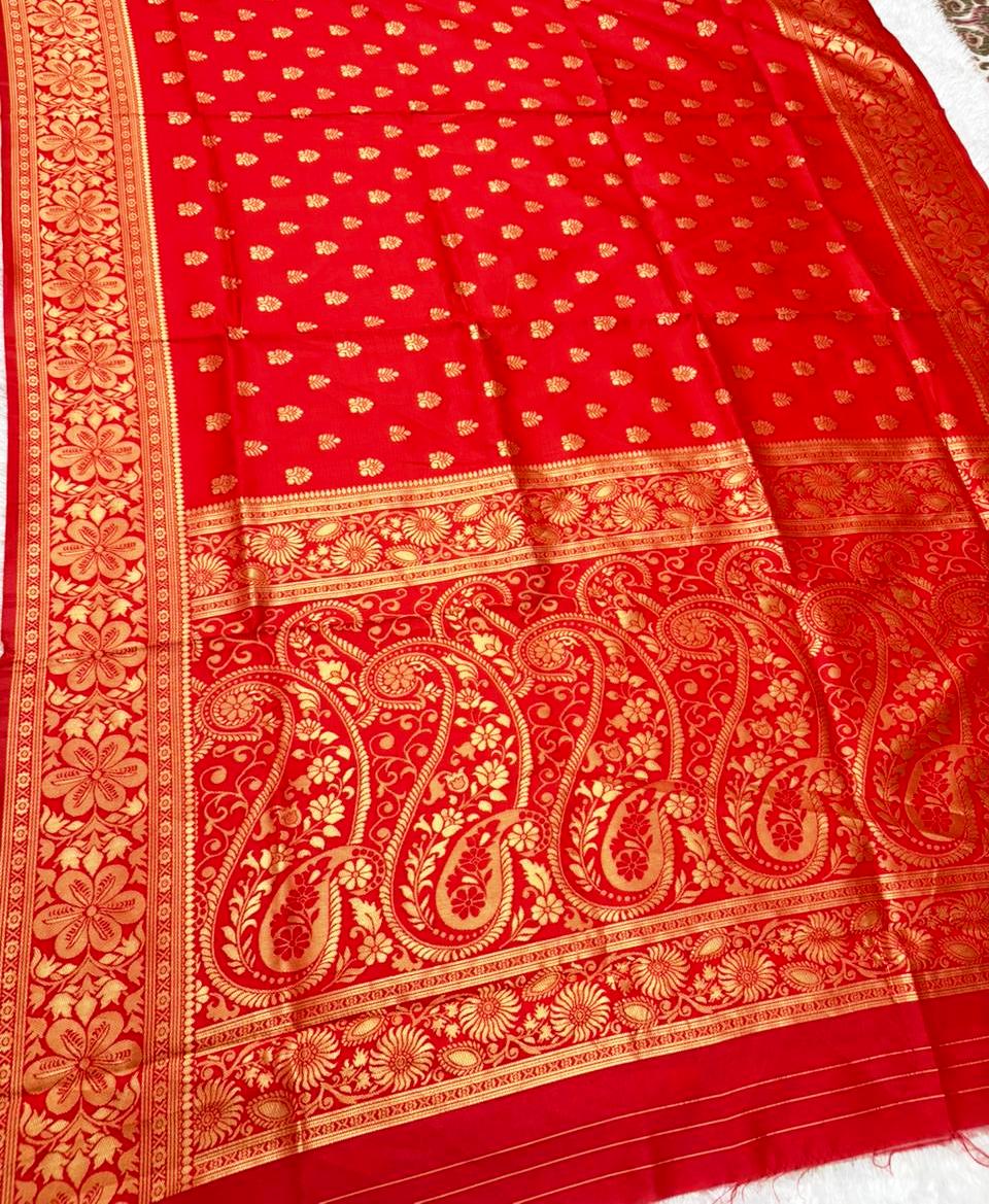 Maroon Golden Zari Woven Kanjivaram Soft Silk Saree
