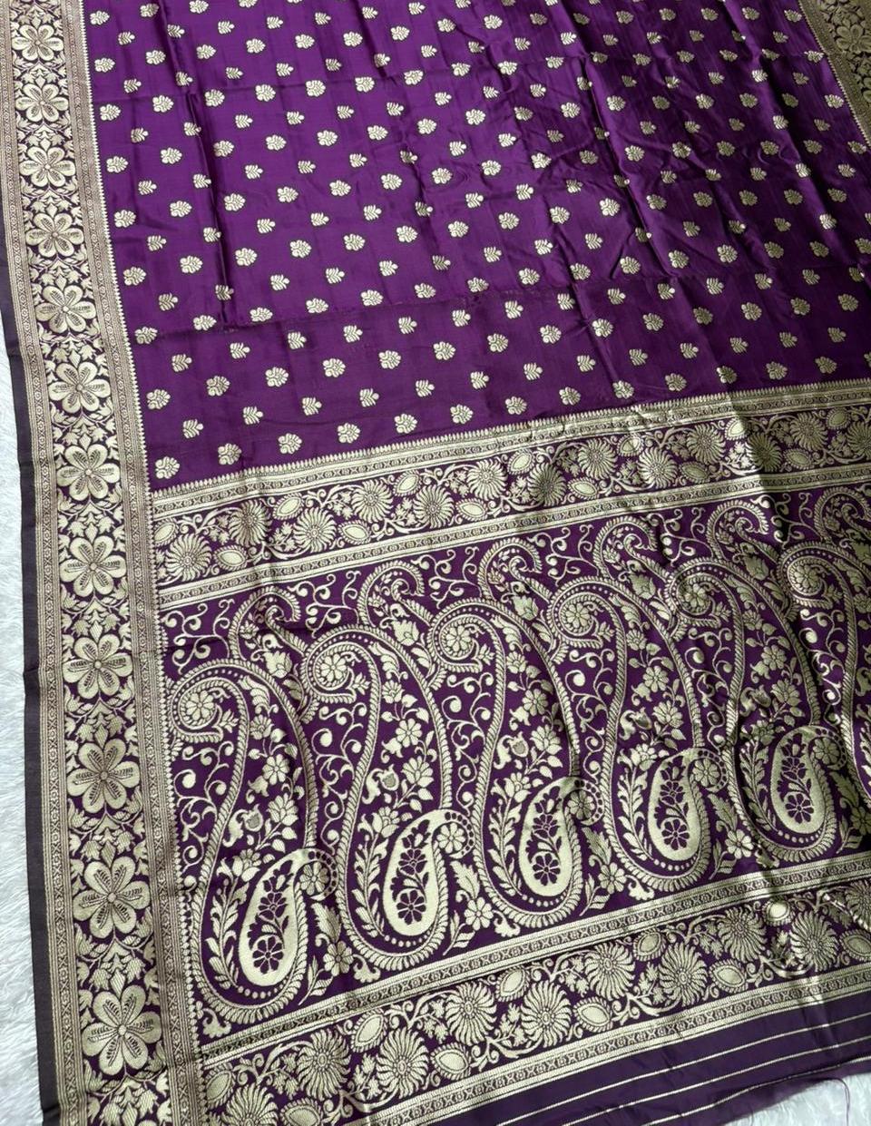 Maroon Golden Zari Woven Kanjivaram Soft Silk Saree