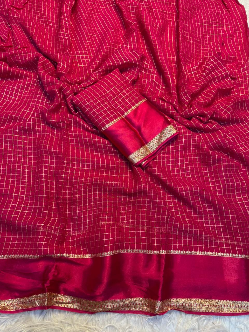 Charming Pure Viscose Georgette Fabric With Satin Border Work Saree With Blissful Blouse Piece