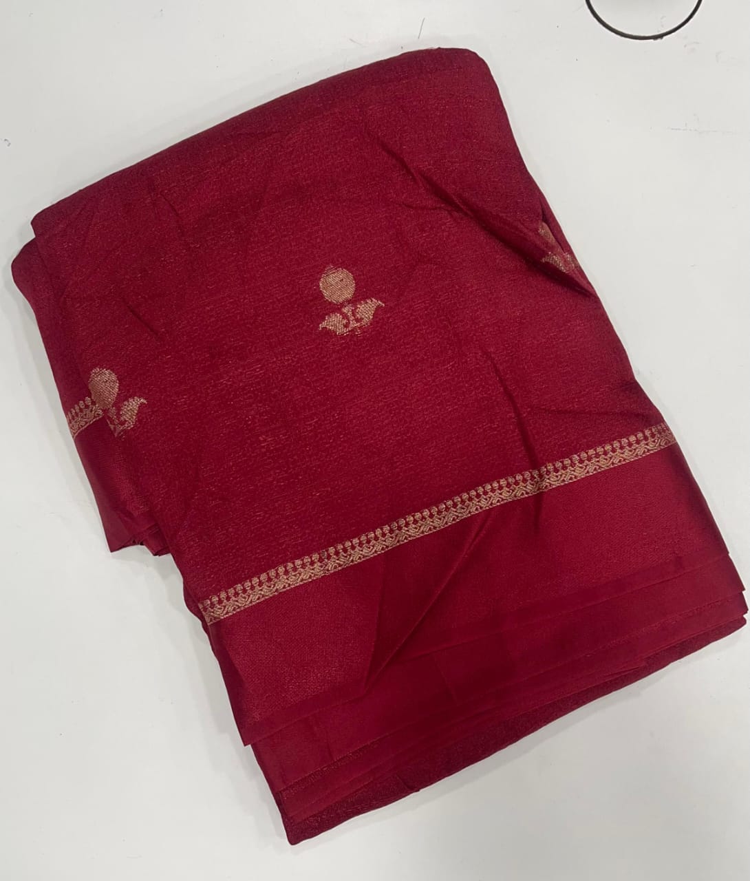 Red Pure Soft Viscose Silk Jacquard n Satin Border Fancy Designer Saree With Blouse Piece
