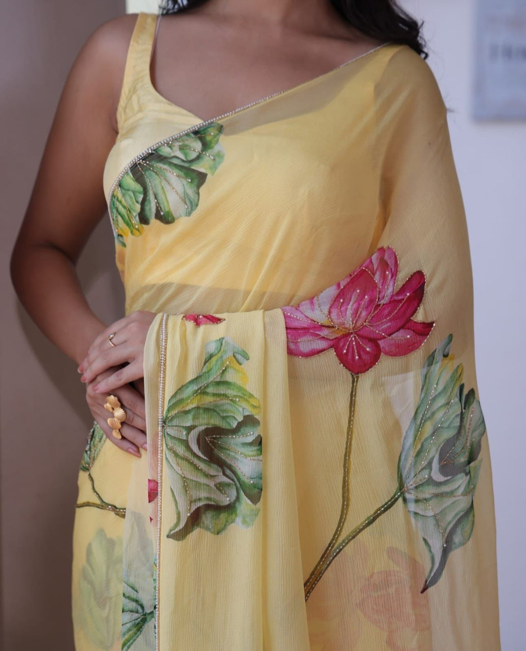 Blooming Sunshine Saree 🌸