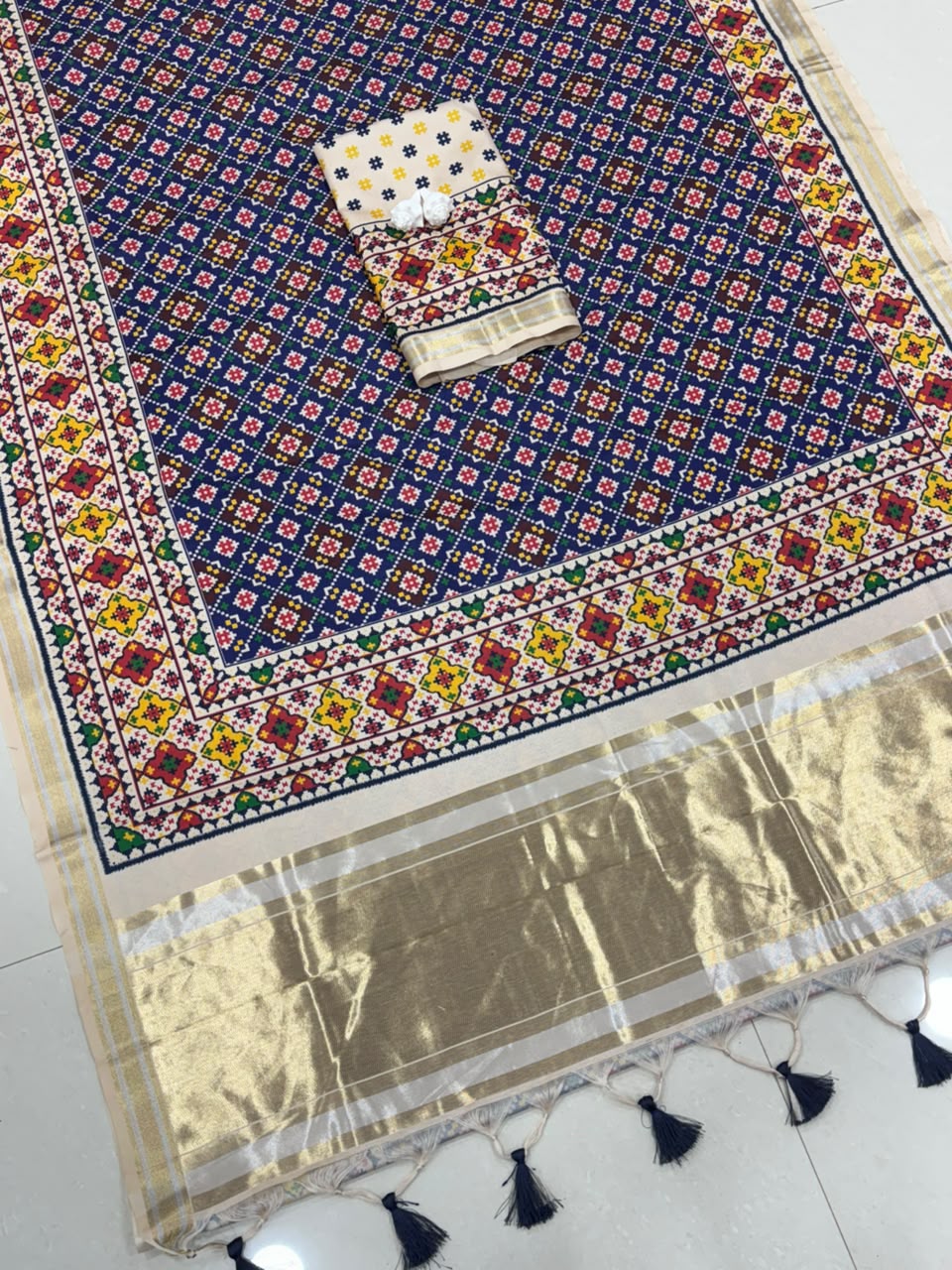 Royal Zari Weaving Tusser Silk Patola Lagdi Pallu Saree-BLUE