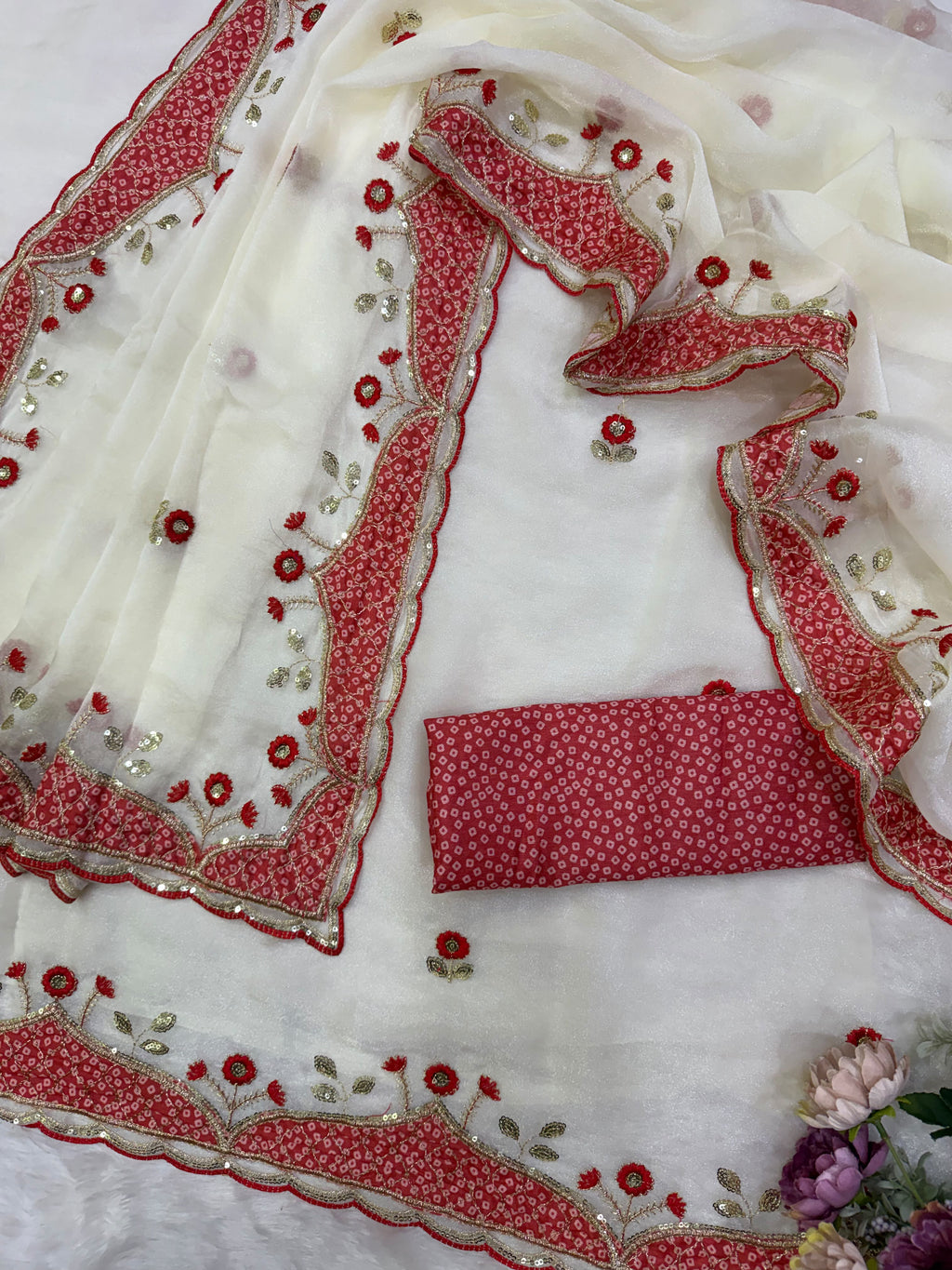 Elegant White & Red Floral Embroidered Organza Saree with Designer Border & Matching Handwork Blouse