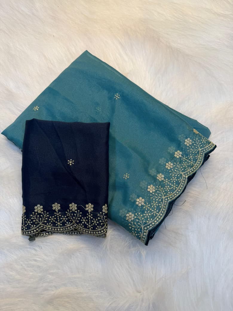 Royal Rama  Elegance Saree with Designer Blouse Piece