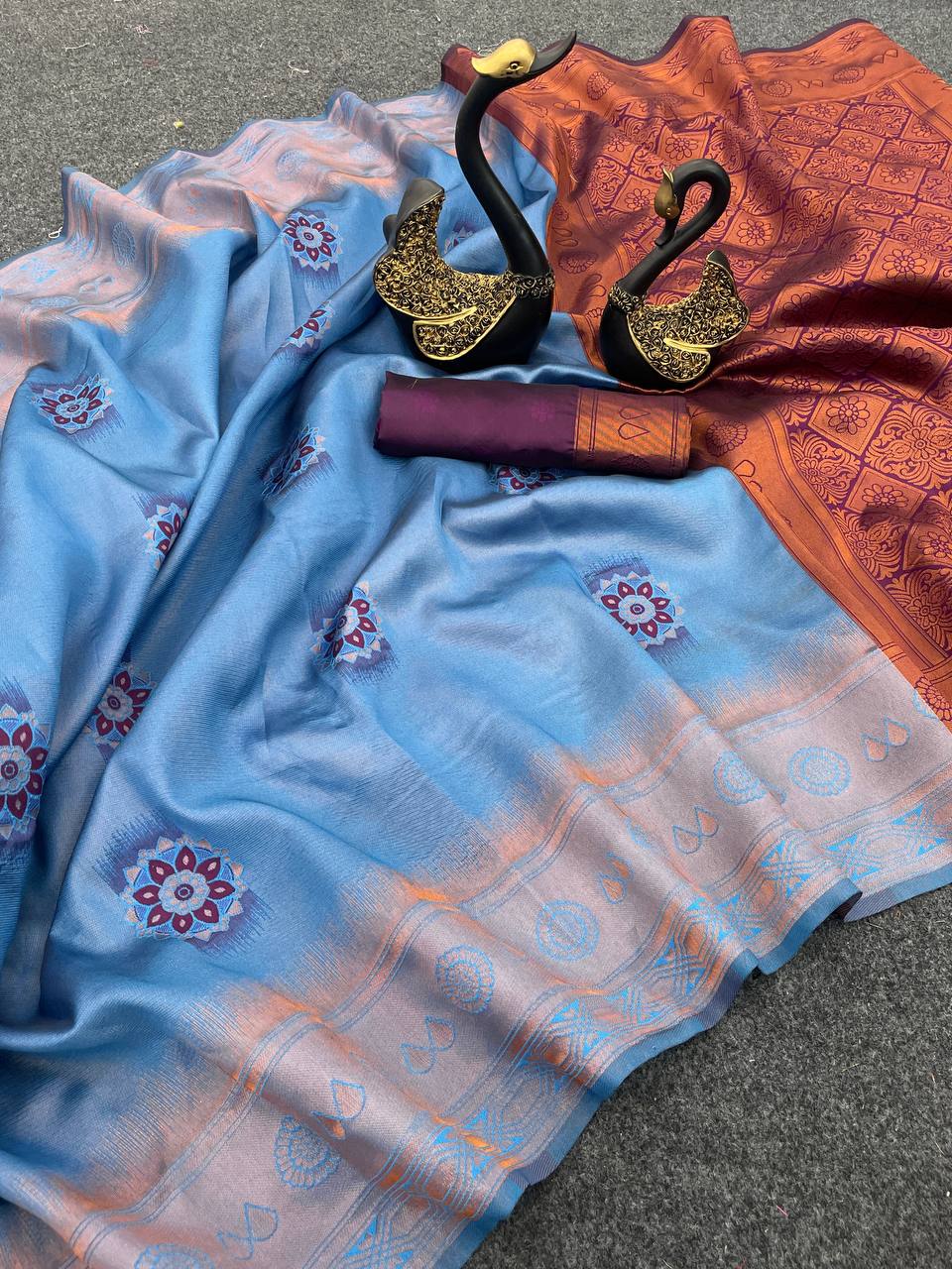 Fancy Weaving Zari Tissue Saree