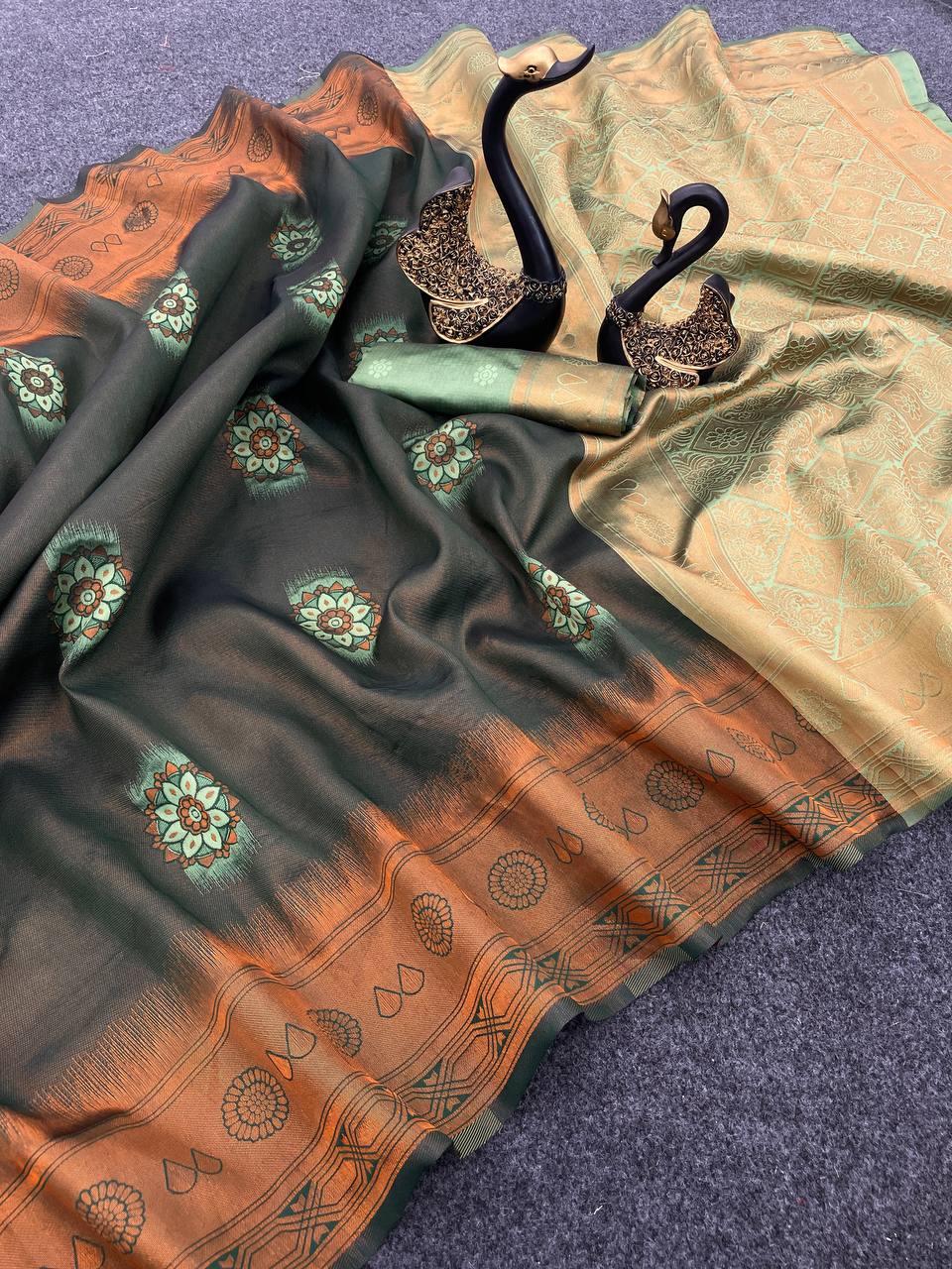 Fancy Weaving Zari Tissue Saree