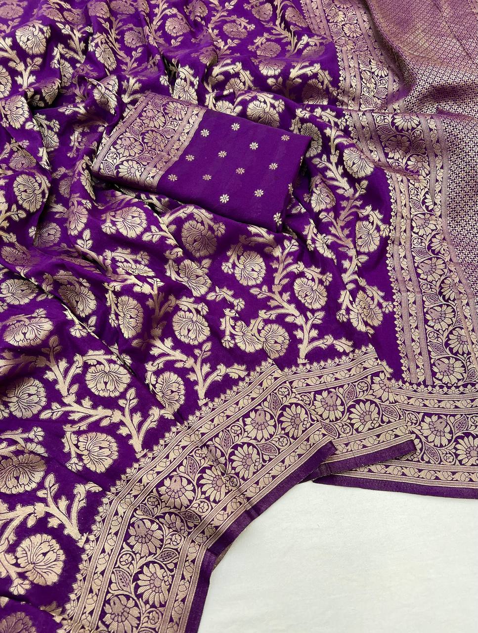 Designer Soft Banarasi Silk Saree With Exceptional Blouse Piece