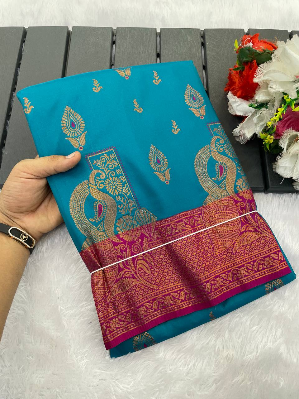 Demesne  Soft Banarasi Silk Saree With Effervescent Blouse Piece
