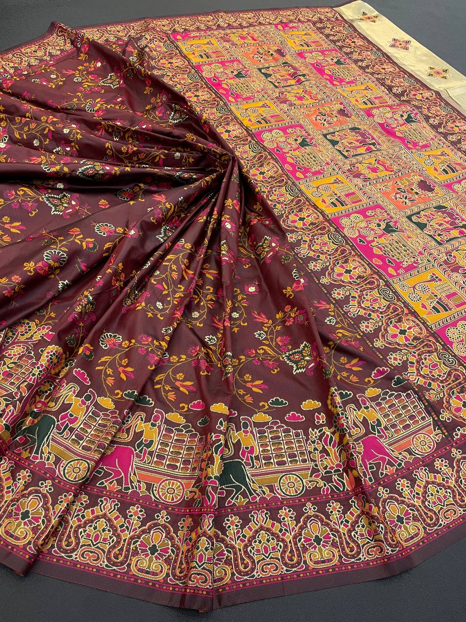 Hypnotic  Pashmina Saree With Preferable Blouse Piece