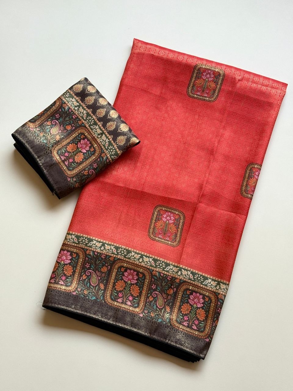 Roopkala Premium Jari Weaving Softy Silk Saree - RED