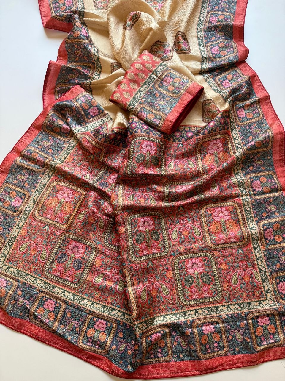Roopkala Premium Jari Weaving Softy Silk Saree - CREAM AND ORANGE