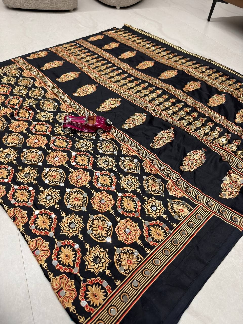Royal  Banarasi Style Woven Saree with Traditional Motifs -  BLACK
