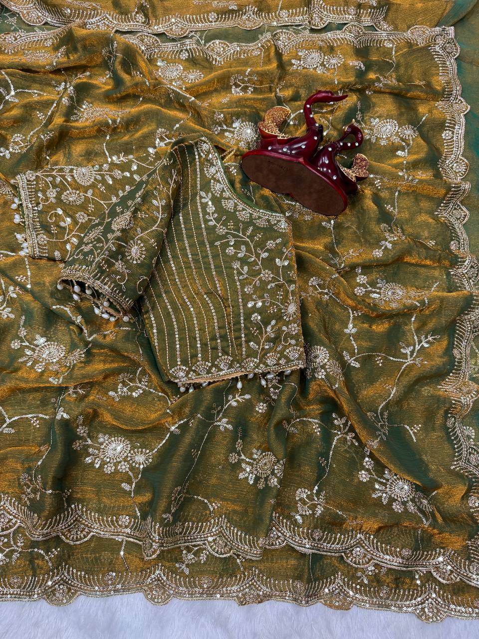 Elegant Sequins Embroidered Frendy Chiffon Saree with Mono Banglori Blouse – MAHENDI