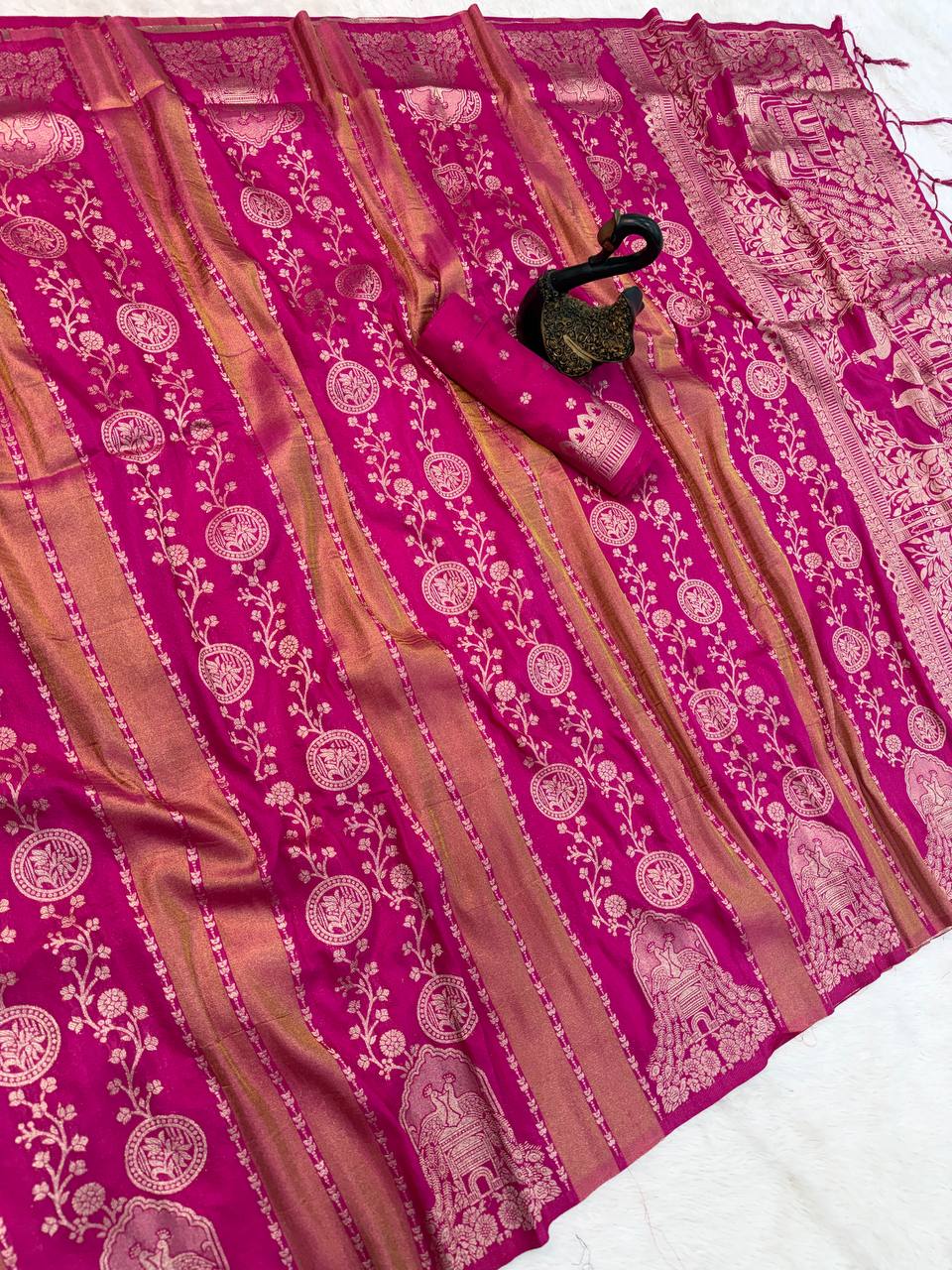 Majestic Pink Banarasi Silk Saree with Intricate Meenakari-Style Zari Weaving