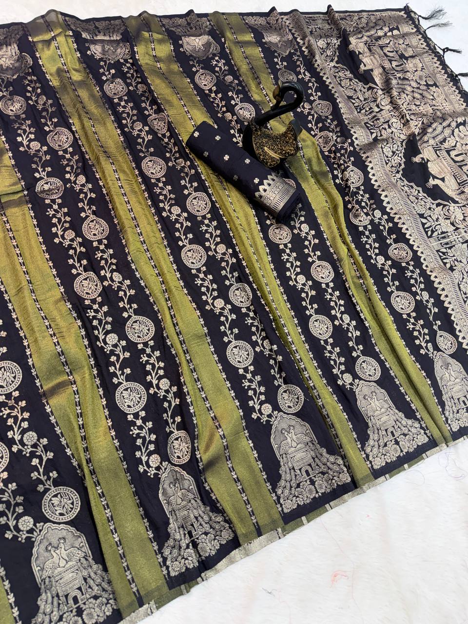 Majestic BLACK Banarasi Silk Saree with Intricate Meenakari-Style Zari Weaving
