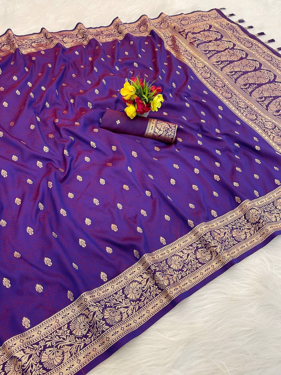 Royal Purple Banarasi Weaving Silk Saree with Elegant Golden Zari Border)