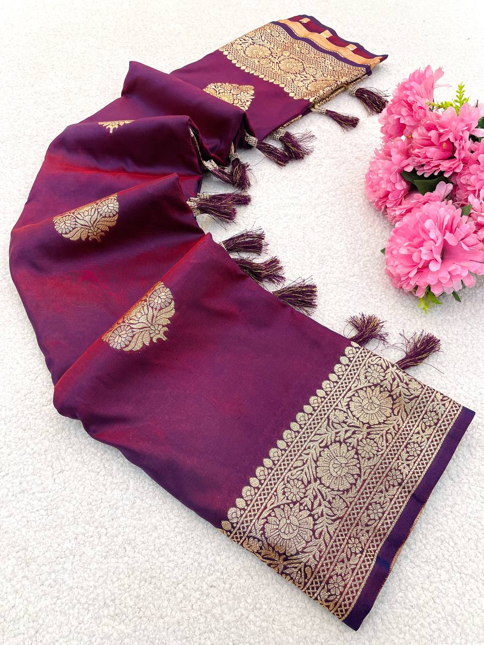 Rama Banarasi Soft Silk Sarees with Golden Zari