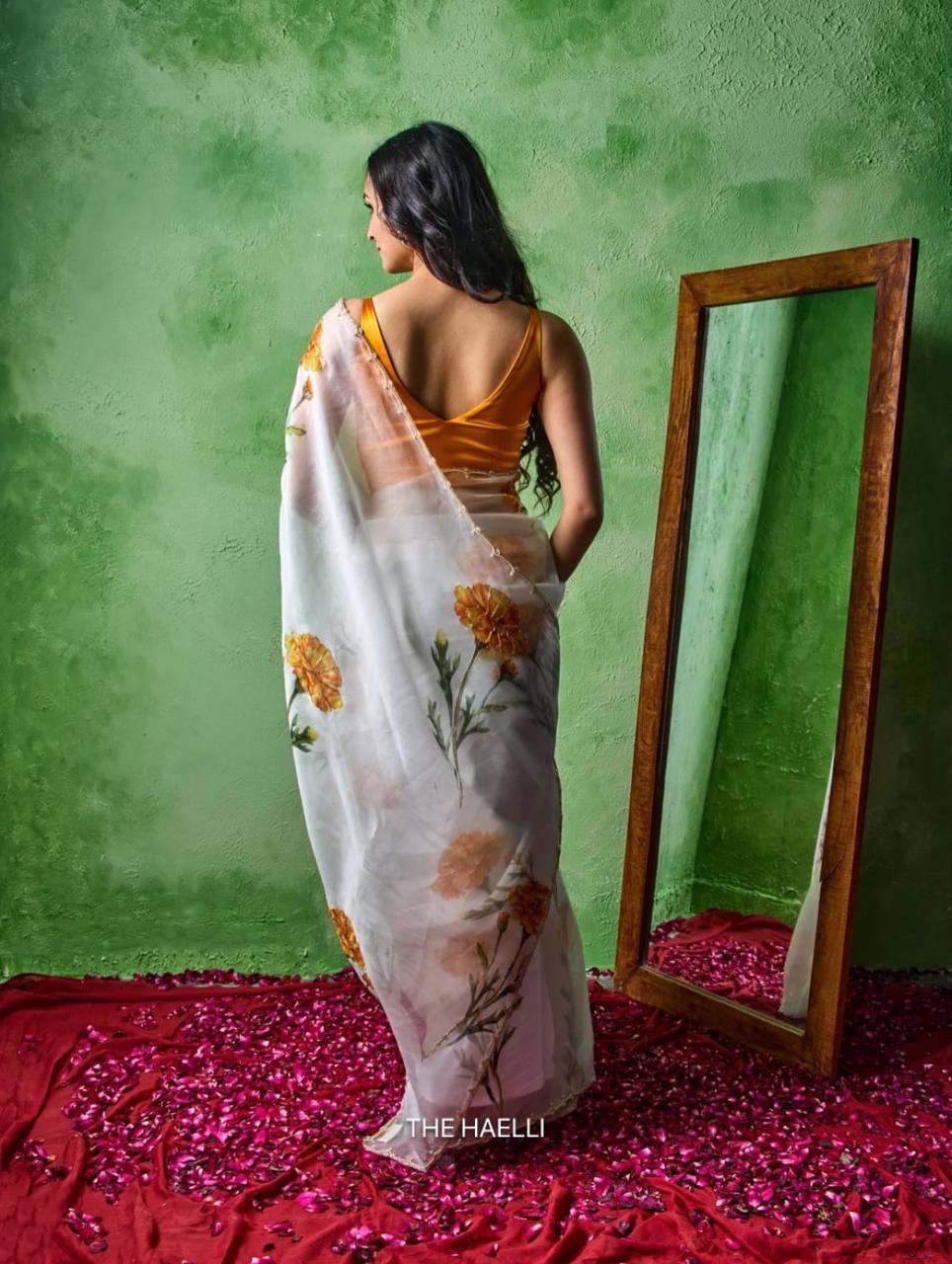Elegant Floral Printed Tebby Silk Saree with Beads & Katdana Handwork – Designer Party Wear