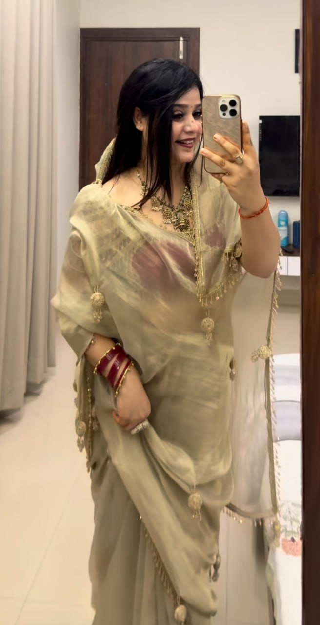 Elegant Fandy Satin Saree with Crystal Moti Lace & Handwork Latkan – Designer Party Wear