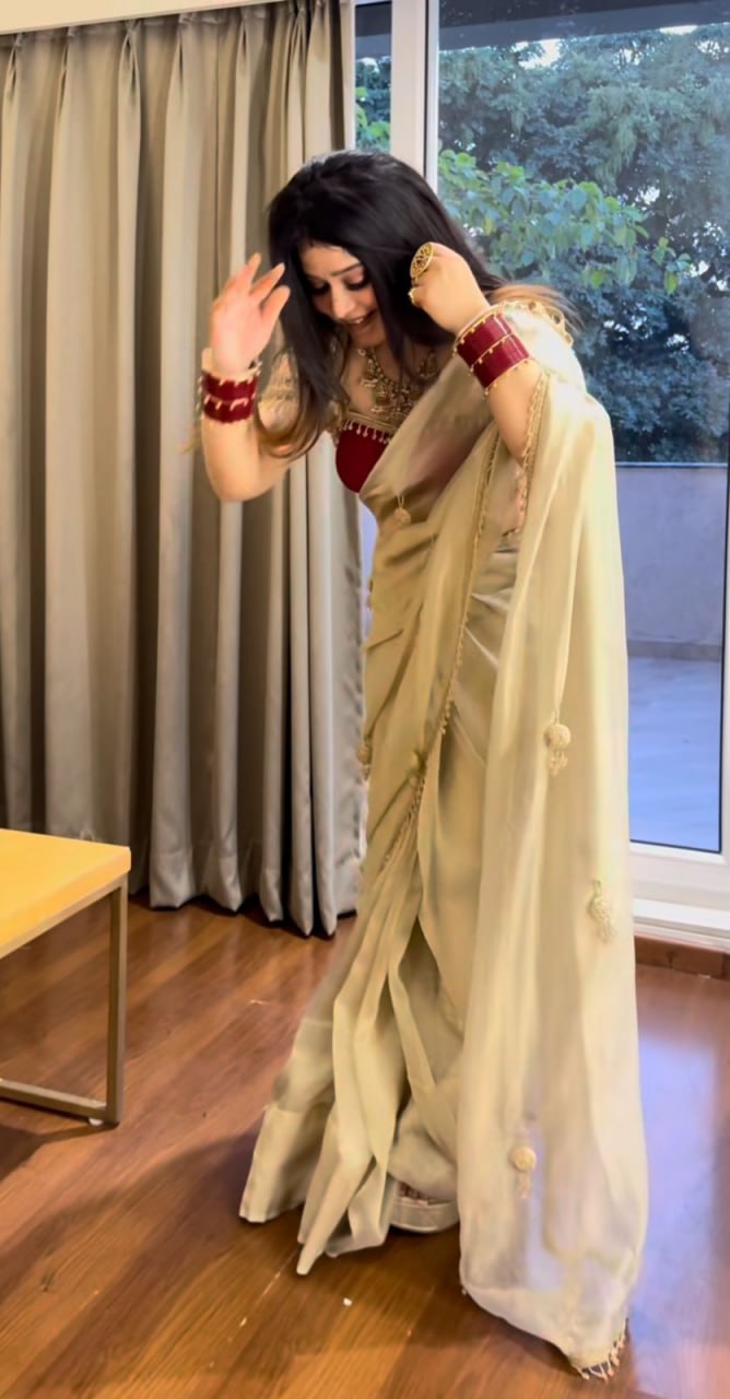 Elegant Fandy Satin Saree with Crystal Moti Lace & Handwork Latkan – Designer Party Wear