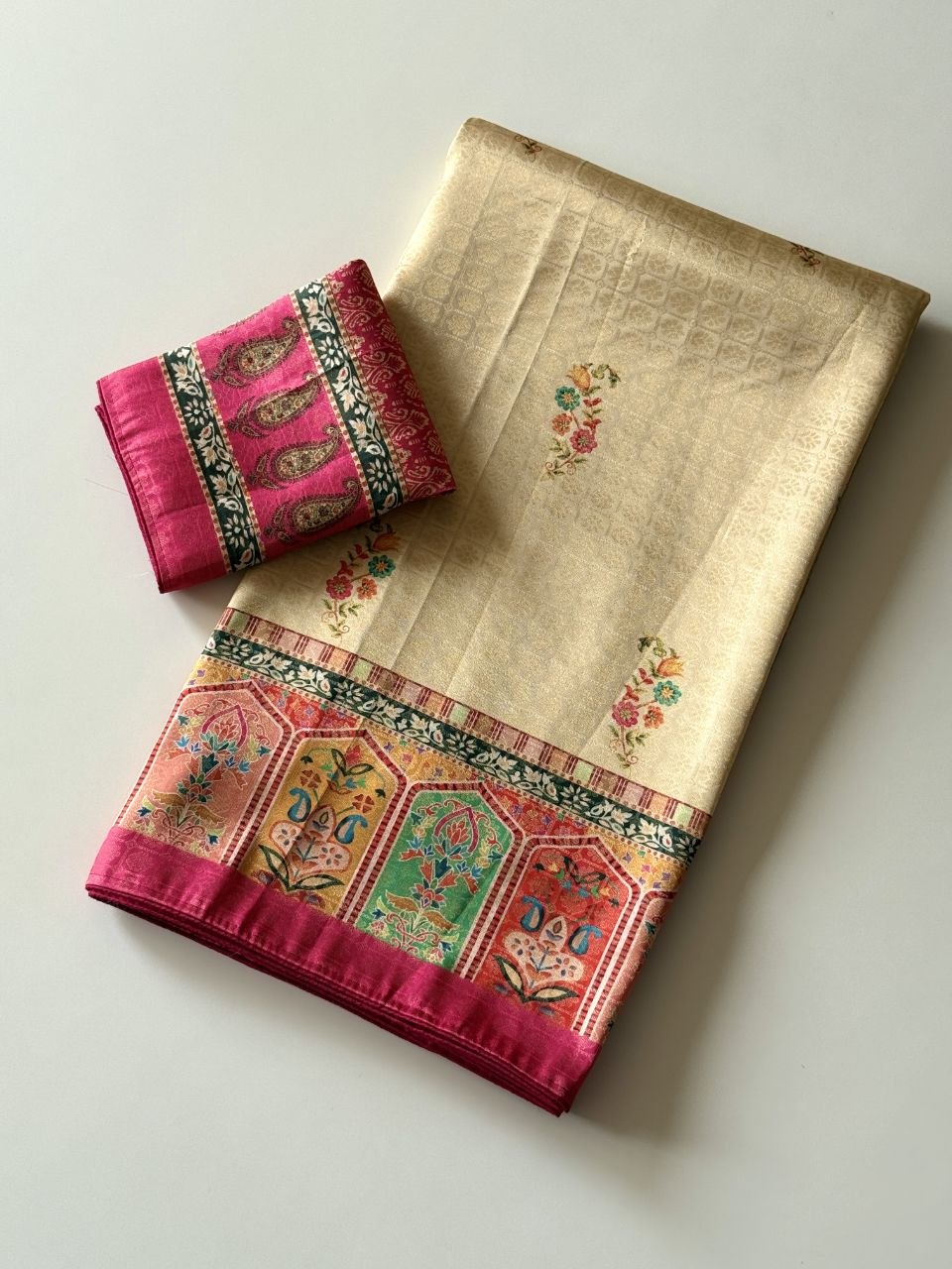 Rajwada Digital Print Saree - PINK AND CREAM