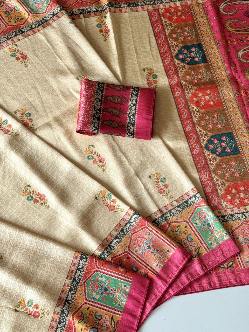 Rajwada Digital Print Saree - PINK AND CREAM