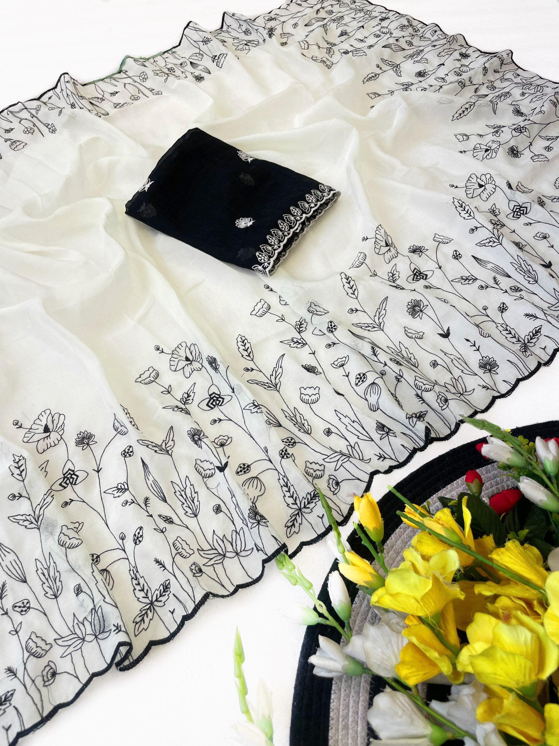 Floral Grace Premium Crunchy Fabric Saree With Rich Thread Embroidery & Designer Pallu